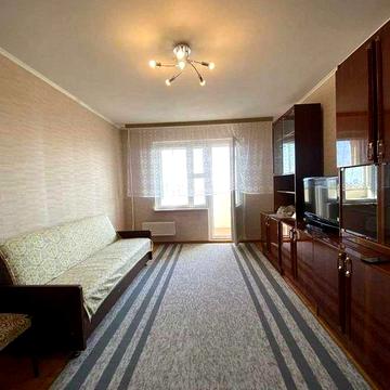 Оренда 1-к квартири на вул. Наталії Ужвій