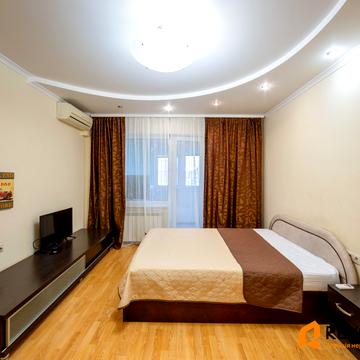 Вишняківська вул., 7-Б