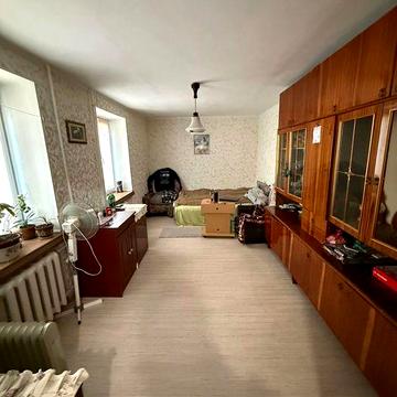 Довгострокова оренда 2-к квартири