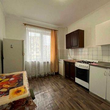 Оренда 2 - кімнатної квартири вул. Целевича