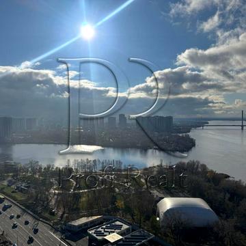 Дніпровська набережна вул., 17-В