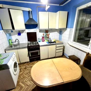 Червоної Калини просп., 133