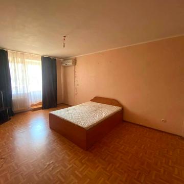 Миколи Закревського вул., 16