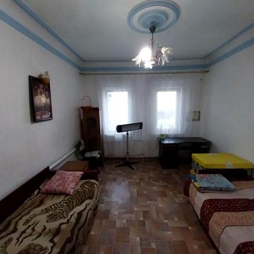 Федорівська вул., 56