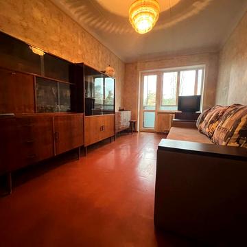 Поліська вул., 14