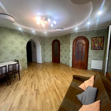 Пирогова вул., 111а