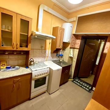 Медова вул., 10