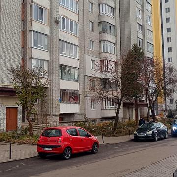 Червоної Калини просп., 39