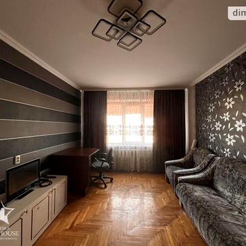 Довгострокова оренда 3к Квартира Тернопільська вулиця