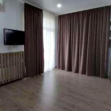 Кричевського вул., 42