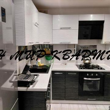 Гната Хоткевича пров., 4