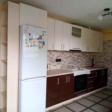 Оренда половини будинку