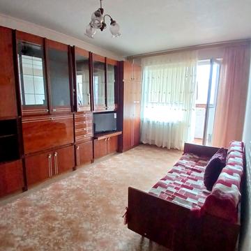 Академіка Заболотного вул., 32