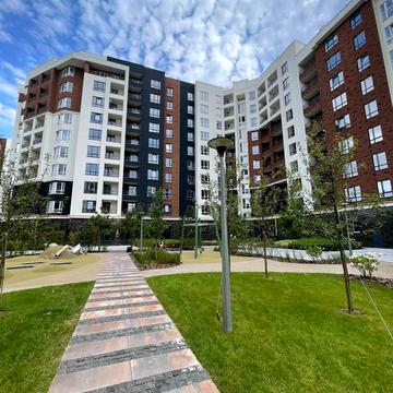 Ольги Кобилянської вул. (Достоєвського), 1В