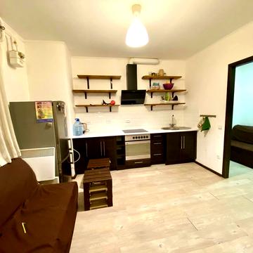 Малоголосківська вул., 8