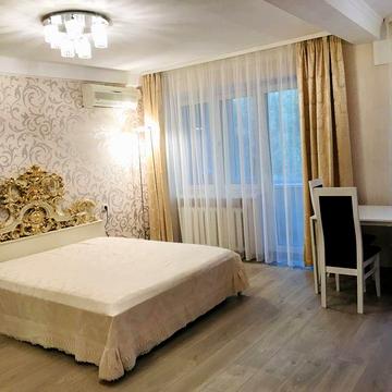 Оренда 1к квартири студіі метро Кловська