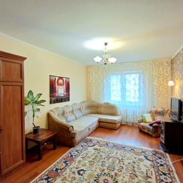 Григорія Ващенка вул., 1