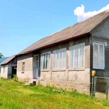 Центральна