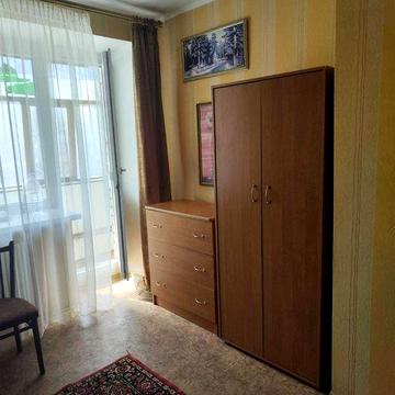 ОРЕНДА 1 к\к  3 Слобідська,3\9 цегла не кутова СВІТЛО НЕ ВИКЛЮЧАЮТЬ