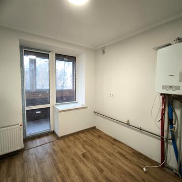 Київська вул., 53