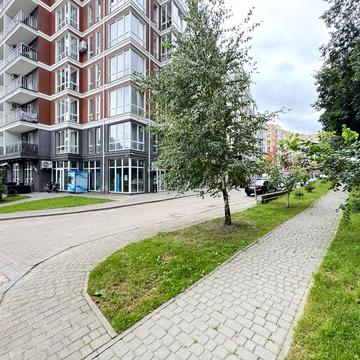 Володимира Великого вул., 3