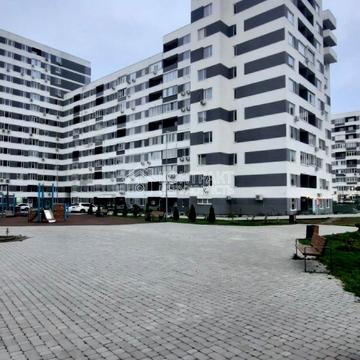 Героїв Харкова просп. (Московський), 158