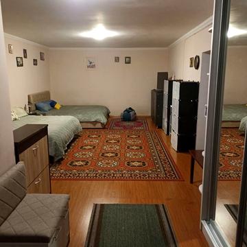 Лебединського вул., 1