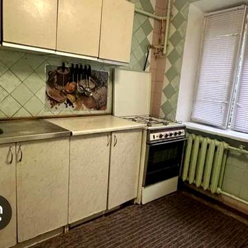 Тульчинська вул., 9-Б