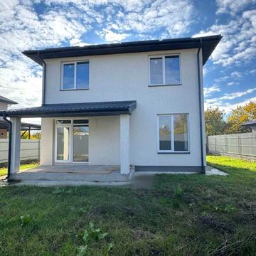 Бучанська, 47