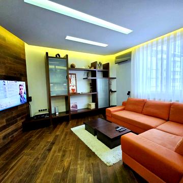 Павла Нірінберга вул. (Баумана), 10