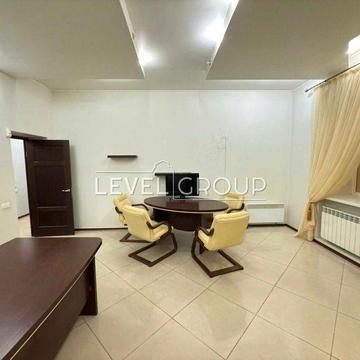 Шовковична 18б Печерськ 2х кімнатна квартира Пишіть відповідаю одразу