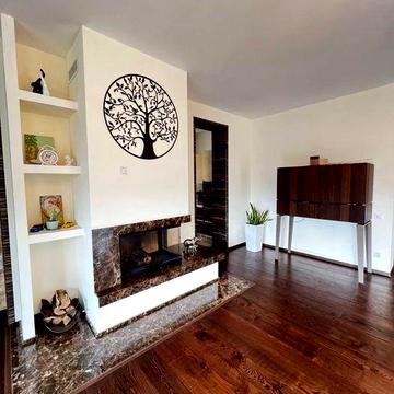 Елітний будинок в районі Мелроуз