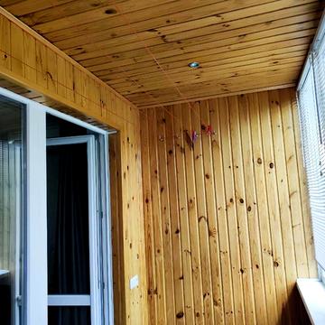 Левка Лукяненка вул. (Маршала Тимошенка), 2-Б