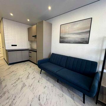 Акварель-2, студия с ремонтом. укомплектованная. ЖК Акварель-2