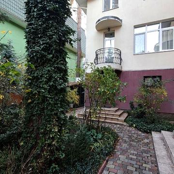 Рильського вул.