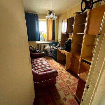 Продаж 3к Квартира Севастопольська вулиця