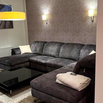 Пекарська вул., 30