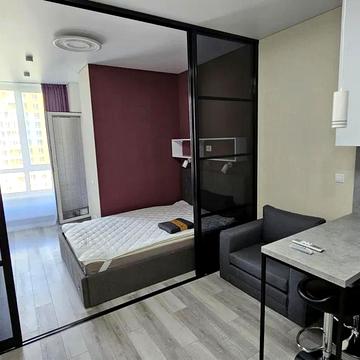 Кадетський Гай вул., 10