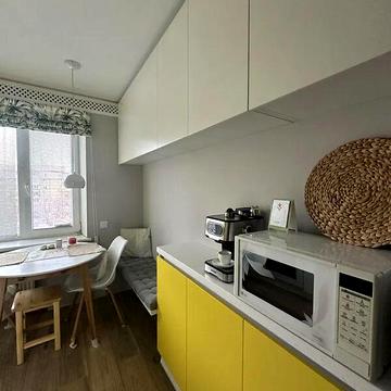 Довгострокова оренда 2к Квартира Новорічна вулиця