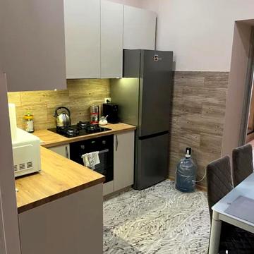 Святого Теодора пл., 5