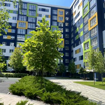 Вишнева вул., 35