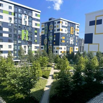 Вишнева вул., 35