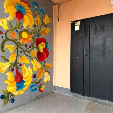 Героїв просп., 32