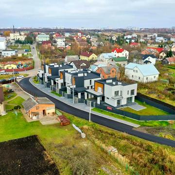 Івана Франка вул., 74