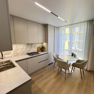 Дениса Січинського вул., 2а