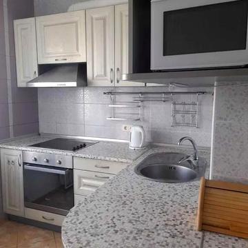 Володимира Івасюка просп. (Героїв Сталінграду), 41