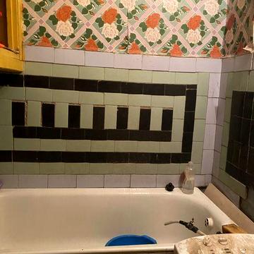 Продам 2-х кім.кв з боргом без ремонту