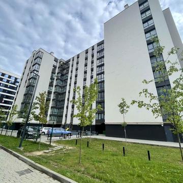 Хіміків вул., 21