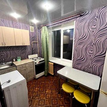 Здам 1-кімнатну квартиру по вул. Революції Гідності (вул. Супруна)