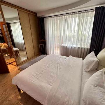 Оренда 3к квартири Перемога-5
Гетьмана Петра Дорошенко вул. 12